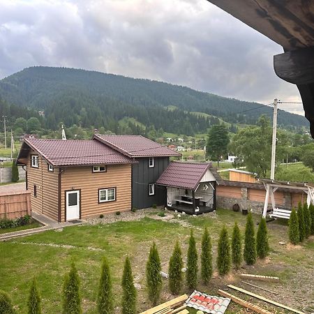 Садиба Дерев*Яна Хата Werchowyna Exterior foto